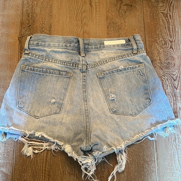 Articles Of Society Los Angeles denim distressed shorts - Picture 2 of 6